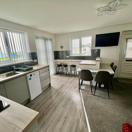 Saltwater Chalet Kessingland Bagian luar foto